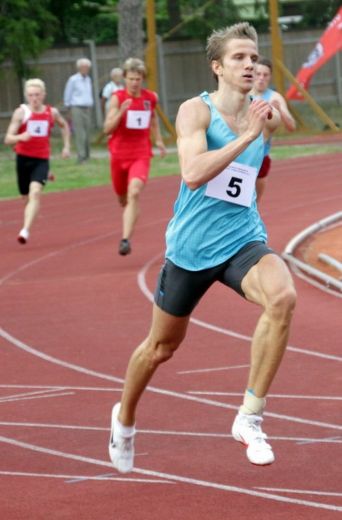 Leitis atkārto Latvijas rekordu 400 m - 45.88 sekundes