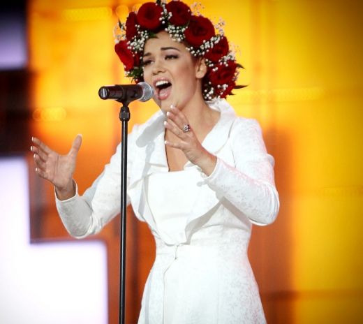 FOTO/VIDEO: Samanta Tīna uzvar prestižā konkursā un saņem 9000 dolārus