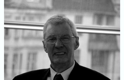 Mūžībā aizgājis Elitas Drākes tētis, latviešu basketbola leģenda -  Bruno Drāke 