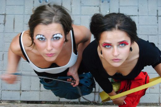 Eirovīziju vadīs seksīgas, jaunas aktrises - FOTO