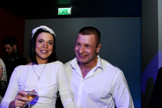 FOTO: Eirovīzijas afterparty ballīte līdz rīta gaismai; LieneCandy apvainojas un aizbrauc