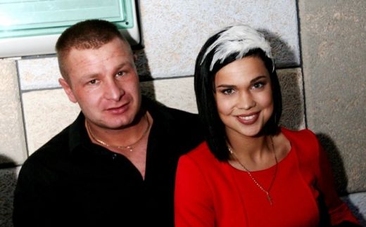 2 štukas latos! Samantai dārgākā kleita Eirodziesmas vēsturē un mīloša sirds pie sāniem