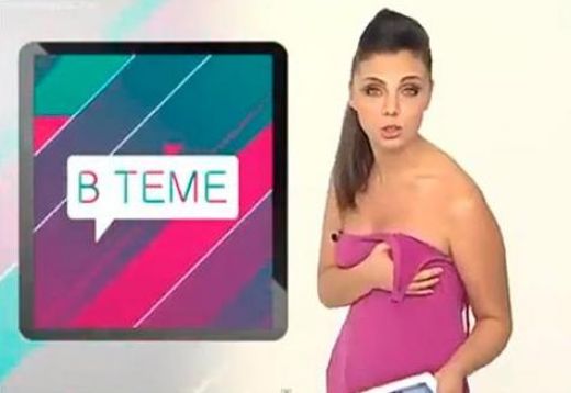 TV vadītāju minūti pirms tiešā ētera atstāj ar puskailām krūtīm 