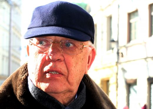 Maestro Pauls smagi kritizē puišu grupas PeR sniegumu Eirovīzijā