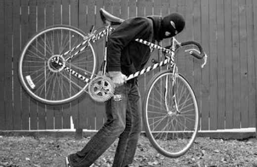 Velosezona atklāta - to pamanījuši arī zagļi