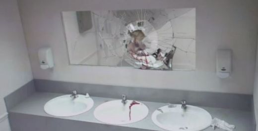 VIDEO: Šaušalīgā reklāmā aicina nebraukt pie stūres dzērumā