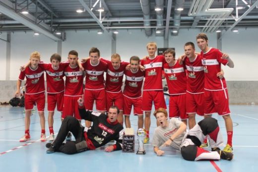 Florbola komanda Talsi/Triobet uzvar 20 komandu starptautiskā turnīrā Vācijā