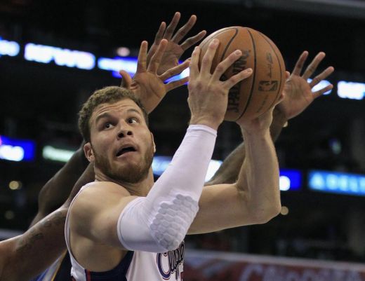 „Clippers” uzvar „Grizzlies” un panāk sērijā 3-1