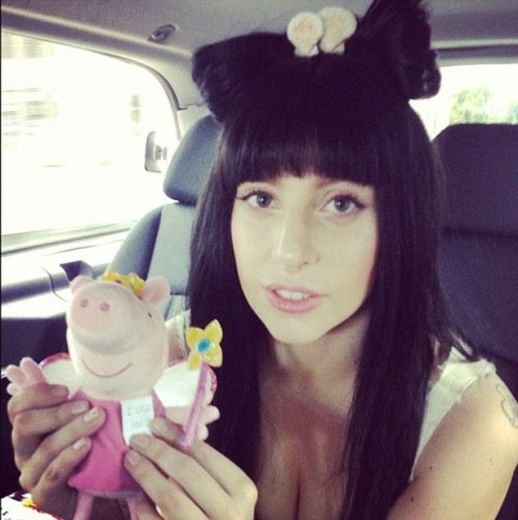 FOTO: Lady Gaga izskatās arvien svaigāk un labāk