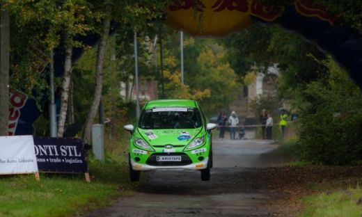 OKartes Autosporta Akadēmijai viss goda pjedestāls LRČ kopvērtējumā R2 klasē