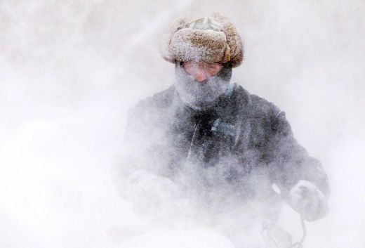 FOTO: Cilvēki ASV cīnās ar nepieredzētu aukstumu - temperatūra sasniedz - 52 grādus