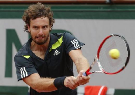 APSVEICAM NO SIRDS! Ernests Gulbis sakauj slaveno Federeru