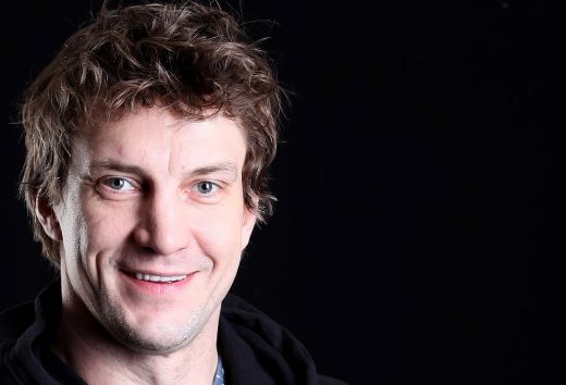 Sandis Ozoliņš pieķerts ar svešu hokejistu skaistajām sievām