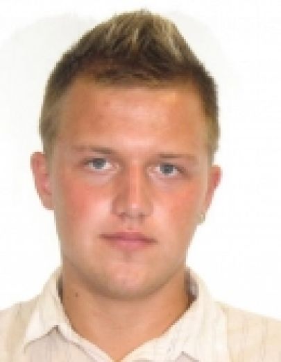 FOTO: bez vēsts pazudis jauns vīrietis - Roberts. IESAKĀM TĀLĀK UN PALĪDZAM POLICIJAI