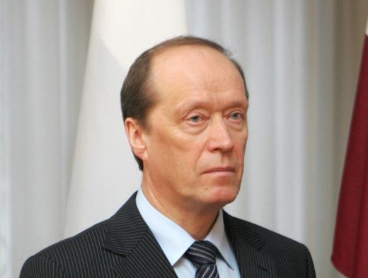 Kad pārņem nebeidzamā vēlme pamācīt dzīvot