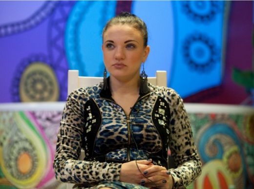 Murgi! TV šova grūtniecei, striptīzmeitenei ir vēzis