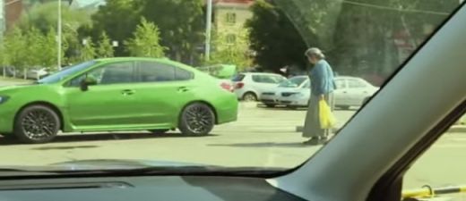 VIDEO: Šādi var likt domāt,ka kaut kas nav kārtībā ar acīm vai galvu