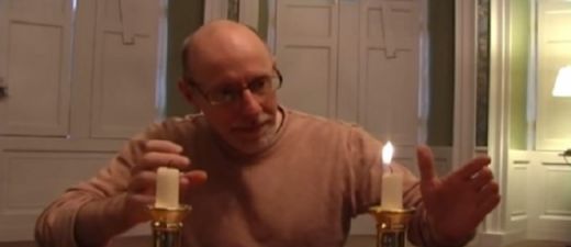 VIDEO: Tagad varēsi iemācīties šo foršo sveču triku