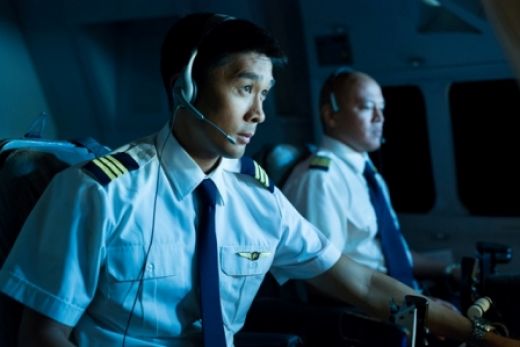 Četras ticamas versijas par Malaysia Airlines reisa 370 mīklaino pazušanu 