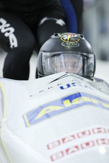 Napjērs pamet bobsleju