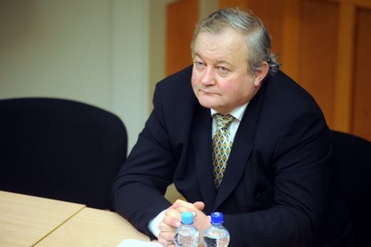 Absurda skaitļi un pliko skrējiens ap Vecrīgu. Intervija ar I.Brīveru. I daļa