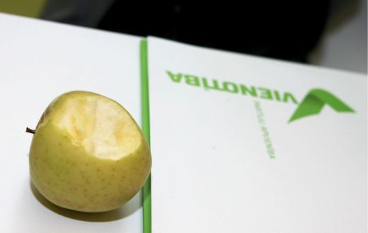 Vecus zirgus pajāja, asti sev pacēla. Ko tālāk?