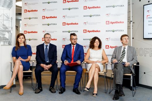 Aptauja: Teju puse Latvijas iedzīvotāju neveic profilaktiskus pasākumus pirms došanās uz eksotiskām 