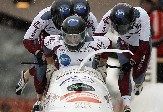 Melbārža četrinieks pēc pirmā brauciena ieņem otro vietu